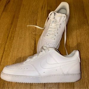 Nike men's court vision white